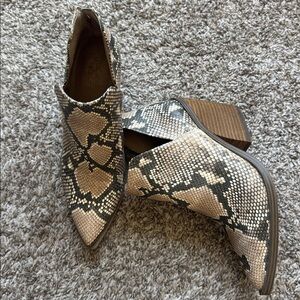 Vince camuto- Snake Print Ankle Boots
